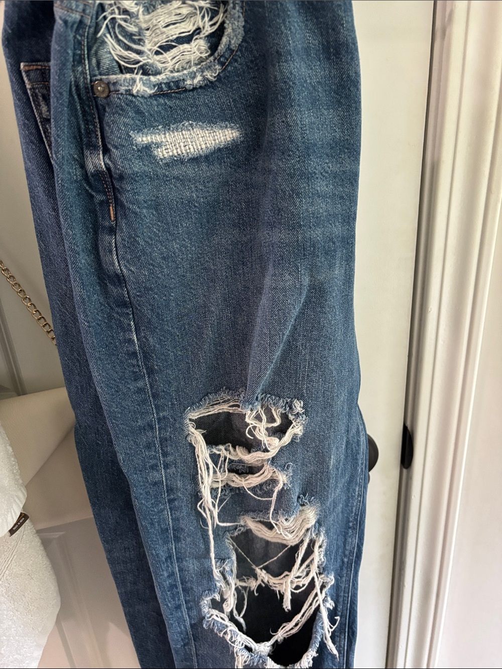 American Eagle Outfitters Dark Blue Distressed Wide-Leg Jeans